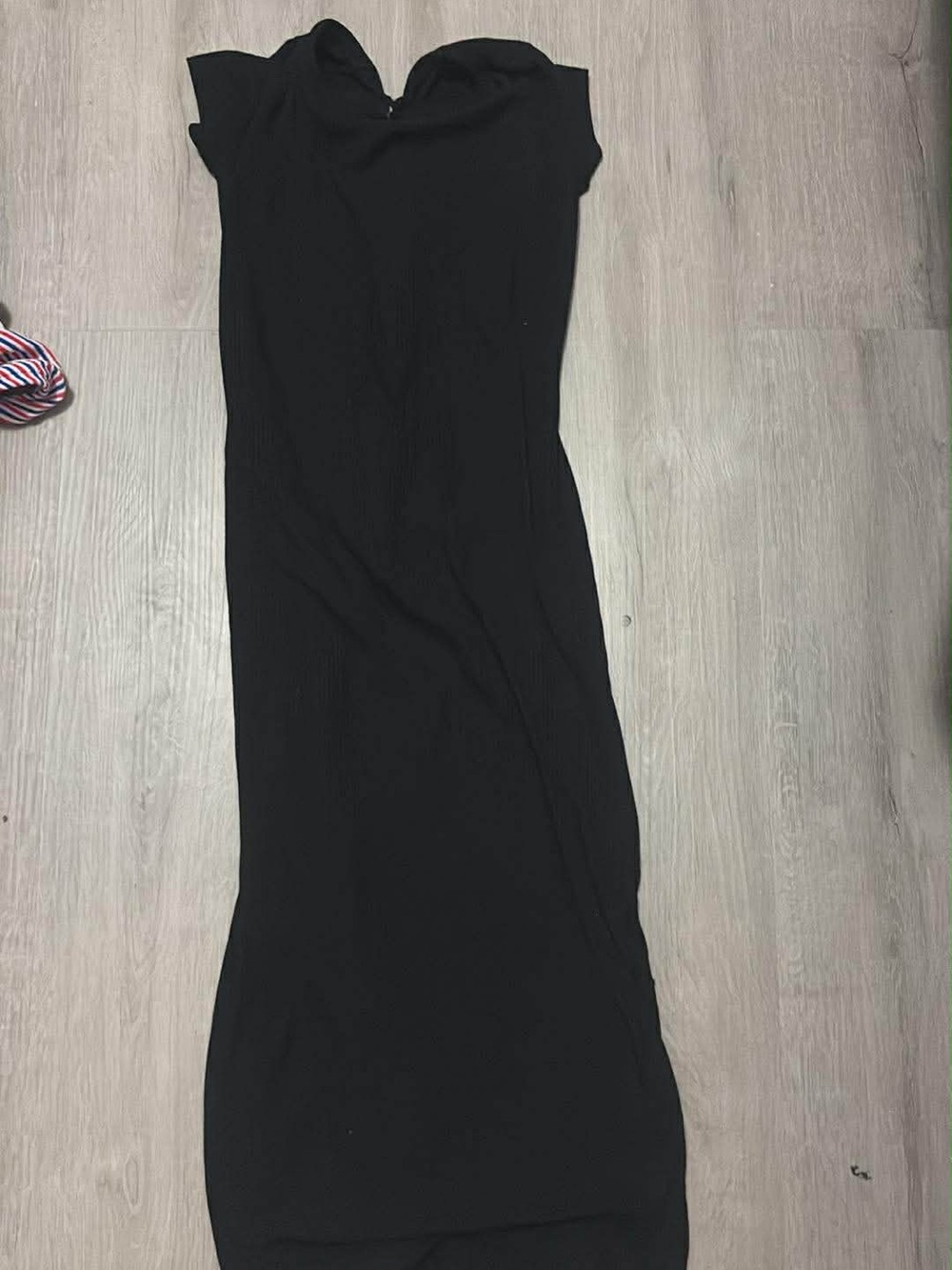 SHEIN Black Cap-Sleeve Maxi Dress